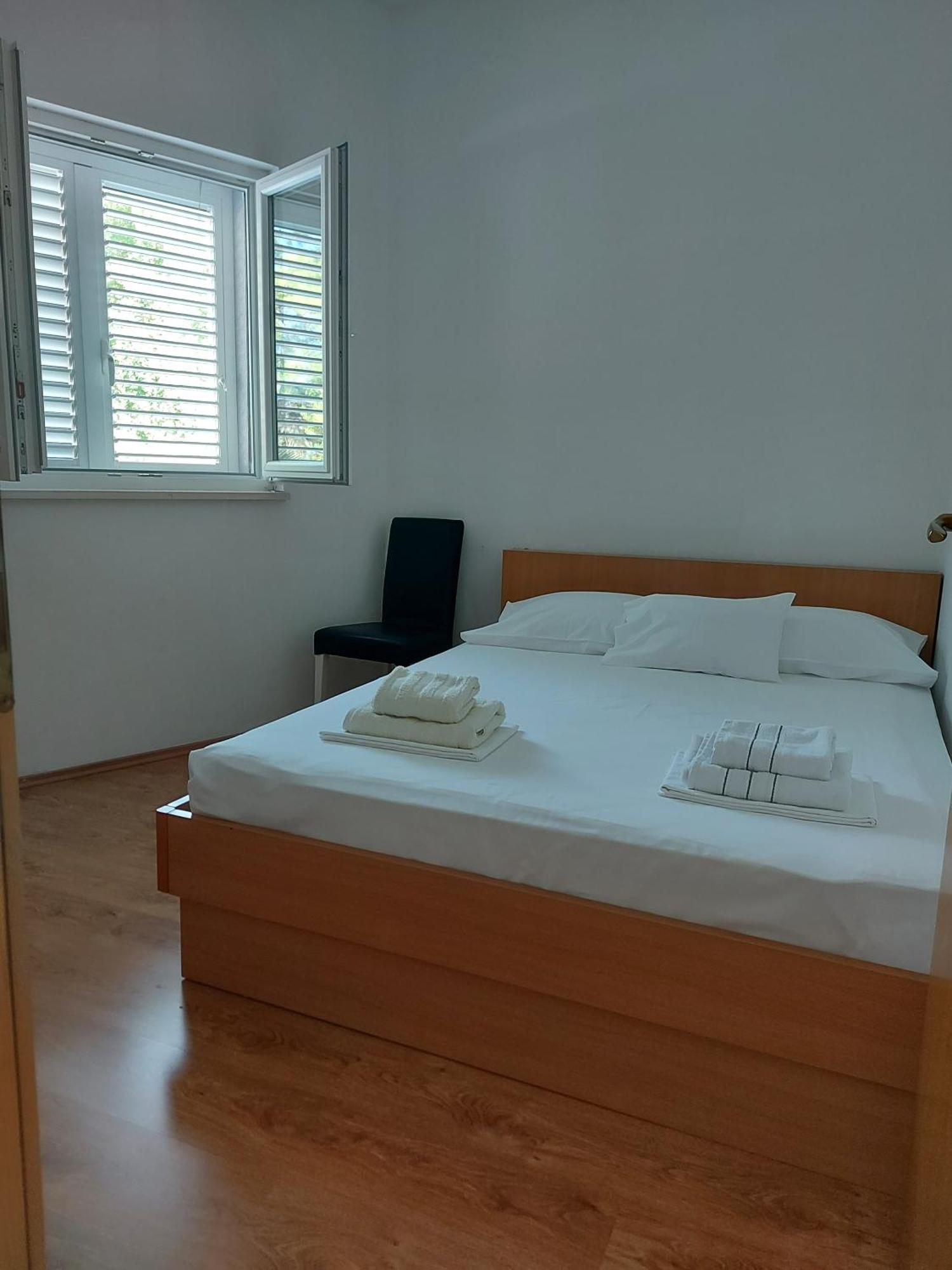 Apartmani Neva Makarska Exterior photo